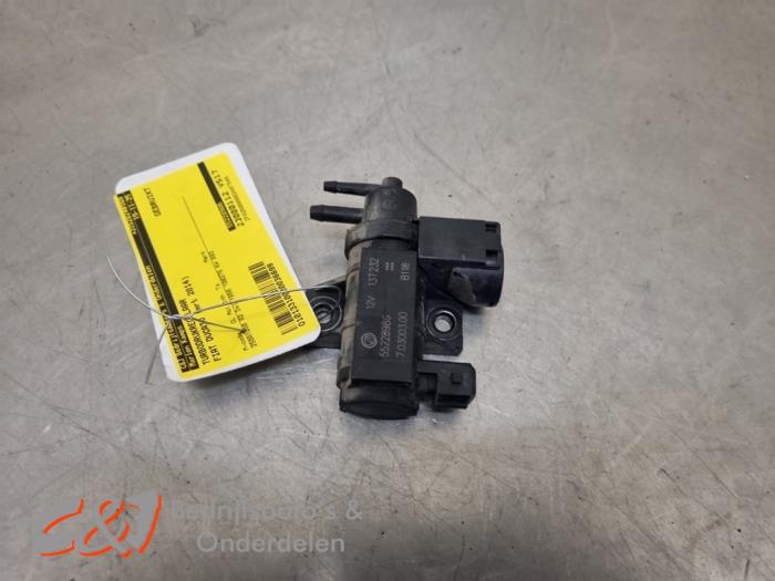 Usagé Régulateur pression turbo Fiat Ducato (250) 2.0 D 115 Multijet Prix € 10,50 Règlement à la marge proposé par C&J Bedrijfsauto's & Onderdelen