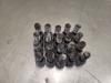 Opel Vivaro 2.0 Diesel 145 Kit boulons de roue