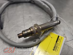 Lambda probe from a Opel Vivaro 2.0 Diesel 145 2024