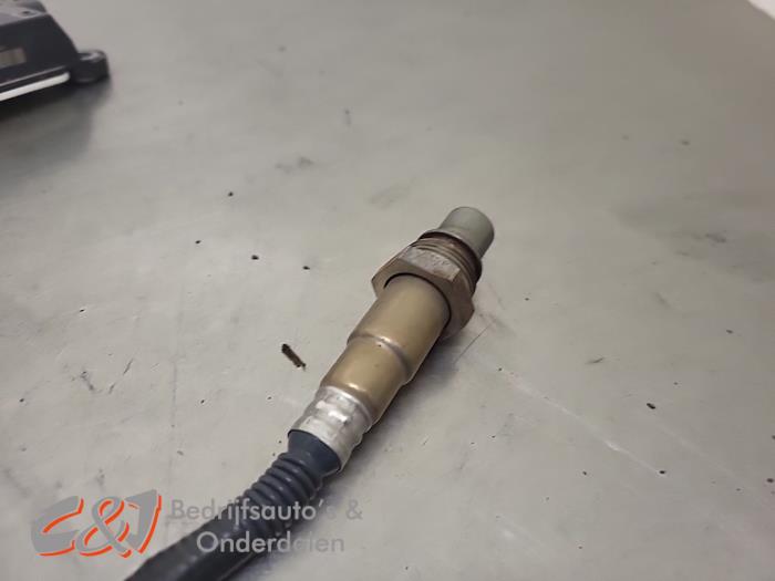 Usados Sensor Nox Opel Vivaro 2.0 Diesel 145 Precio € 105,00 Norma de margen ofrecido por C&J Bedrijfsauto's & Onderdelen