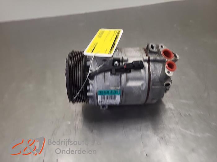 Gebrauchte Klimapumpe Renault Trafic (1FL/2FL/3FL/4FL) 2.0 dCi 16V 150 Preis € 52,50 Margenregelung angeboten von C&J Bedrijfsauto's & Onderdelen