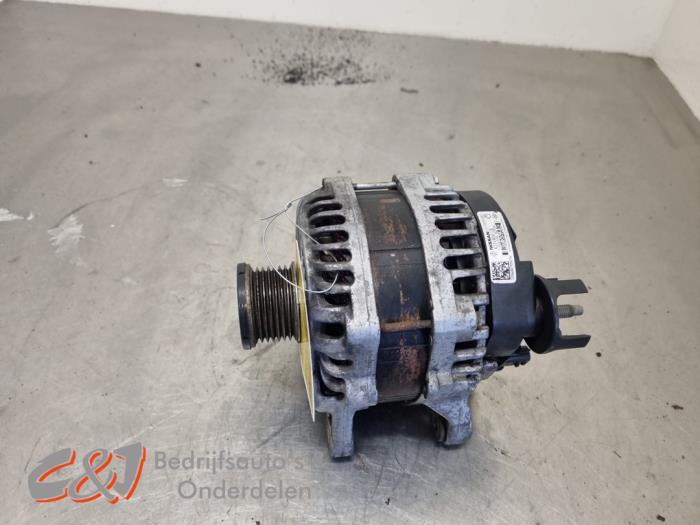 Used Dynamo Nissan NV 300 2.0 dCi 16V 120 Price € 42,00 Margin scheme offered by C&J Bedrijfsauto's & Onderdelen