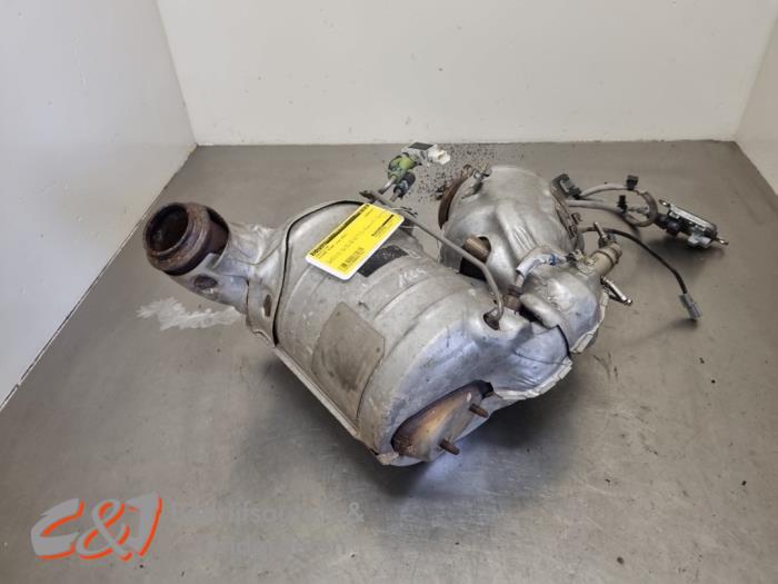 Gebrauchte Rußfilter Nissan NV 300 2.0 dCi 16V 120 Preis € 824,25 Margenregelung angeboten von C&J Bedrijfsauto's & Onderdelen