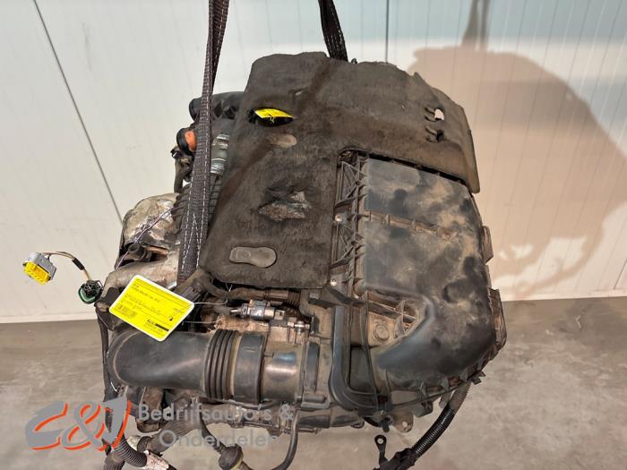 Motor van een Citroën Berlingo 1.6 Hdi 75 2012