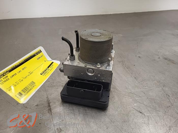 Begagnade ABS-pump Citroen Jumper (U9) 2.2 HDi 150 Pris € 15,75 Marginaltabell erbjuds av C&J Bedrijfsauto's & Onderdelen
