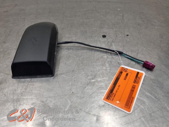 Używane Antena GPS Ford Transit Custom 2.0 EcoBlue 136 Cena € 84,00 Procedura marży oferowane przez C&J Bedrijfsauto's & Onderdelen