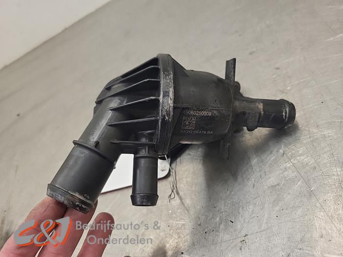 Gebrauchte Thermostatgehäuse Ford Transit 2.0 TDCi 16V Eco Blue 130 Preis € 26,25 Margenregelung angeboten von C&J Bedrijfsauto's & Onderdelen