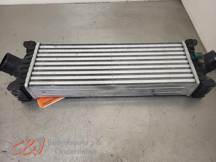 Usados Intercooler Ford Transit 2.2 TDCi 16V Precio € 89,25 Norma de margen ofrecido por C&J Bedrijfsauto's & Onderdelen