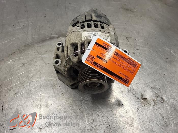 Begagnade Dynamo Fiat Doblo Cargo (263) 1.3 D Multijet Pris € 21,00 Marginaltabell erbjuds av C&J Bedrijfsauto's & Onderdelen