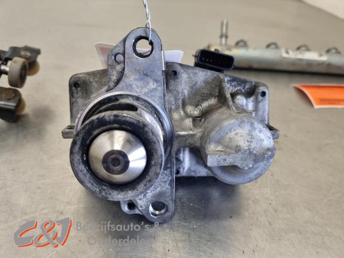 Gebrauchte AGR Ventil Renault Trafic (1FL/2FL/3FL/4FL) 1.6 dCi 120 Twin Turbo Preis € 42,00 Margenregelung angeboten von C&J Bedrijfsauto's & Onderdelen