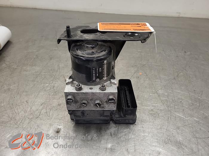 Begagnade ABS-pump Volkswagen Transporter T6 2.0 TDI DRF 4Motion Pris € 68,25 Marginaltabell erbjuds av C&J Bedrijfsauto's & Onderdelen