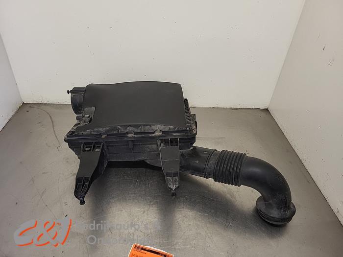 Begagnade Luftfilter Volkswagen Crafter 2.0 BiTDI Pris € 40,95 Marginaltabell erbjuds av C&J Bedrijfsauto's & Onderdelen