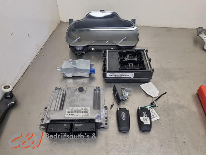 Used Ignition lock + computer Ford Tourneo Connect/Grand Tourneo Connect 1.5 EcoBlue Price € 367,50 Margin scheme offered by C&J Bedrijfsauto's & Onderdelen