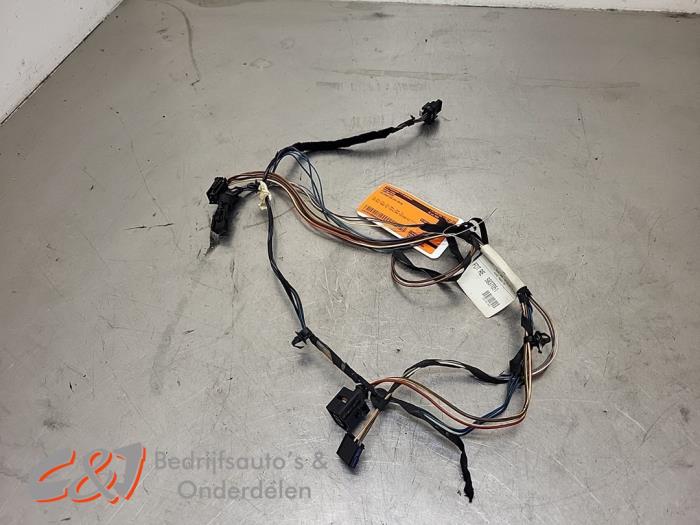 Begagnade Kablage Volkswagen Crafter 2.0 BiTDI Pris € 36,75 Marginaltabell erbjuds av C&J Bedrijfsauto's & Onderdelen
