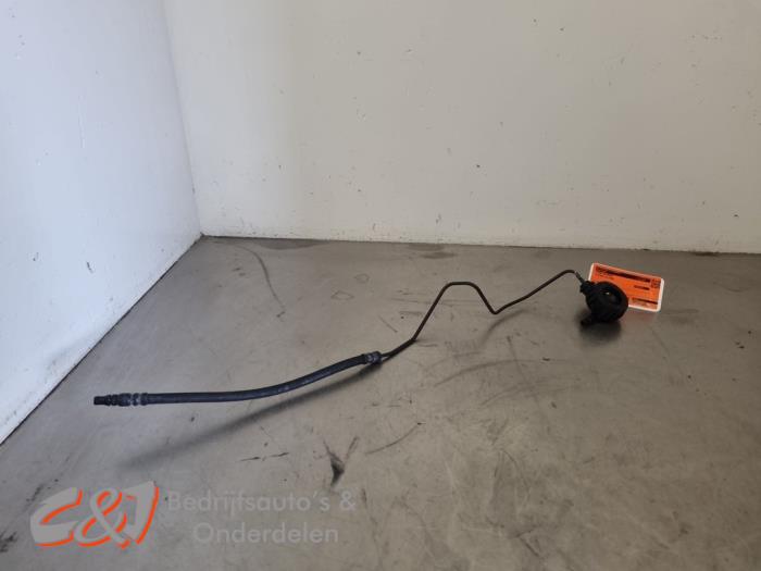 Usagé Conduit (divers) Volkswagen Caddy Cargo V (SBA/SBH) 2.0 TDI BlueMotionTechnology Prix € 26,25 Règlement à la marge proposé par C&J Bedrijfsauto's & Onderdelen