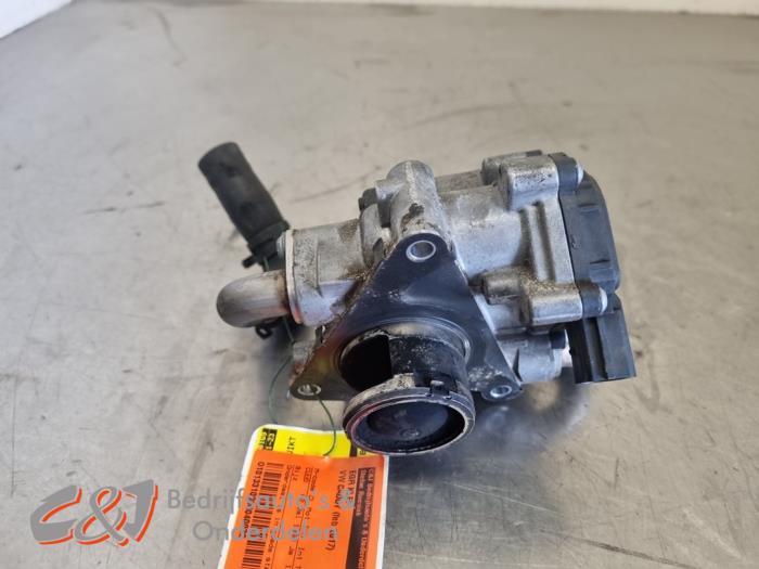 Usagé Valve RGE Volkswagen Caddy IV 2.0 TDI 102 Prix € 21,00 Règlement à la marge proposé par C&J Bedrijfsauto's & Onderdelen