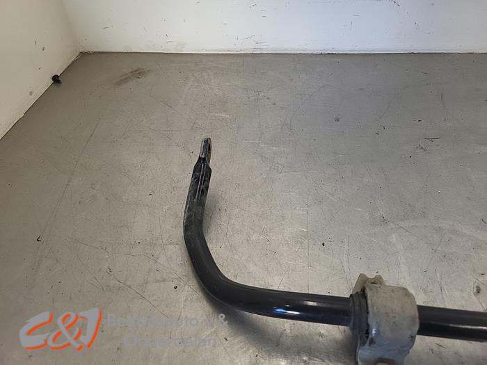 Używane Stabilizator przód Volkswagen Caddy IV 2.0 TDI 102 Cena € 21,00 Procedura marży oferowane przez C&J Bedrijfsauto's & Onderdelen