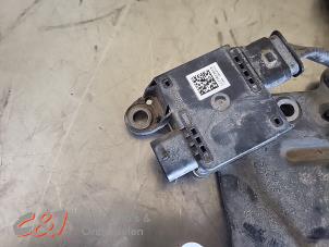 NOx-sensor från en Opel Vivaro 2.0 Diesel 145 2022