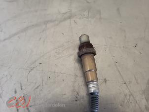 NOx-sensor från en Opel Vivaro 2.0 Diesel 145 2022