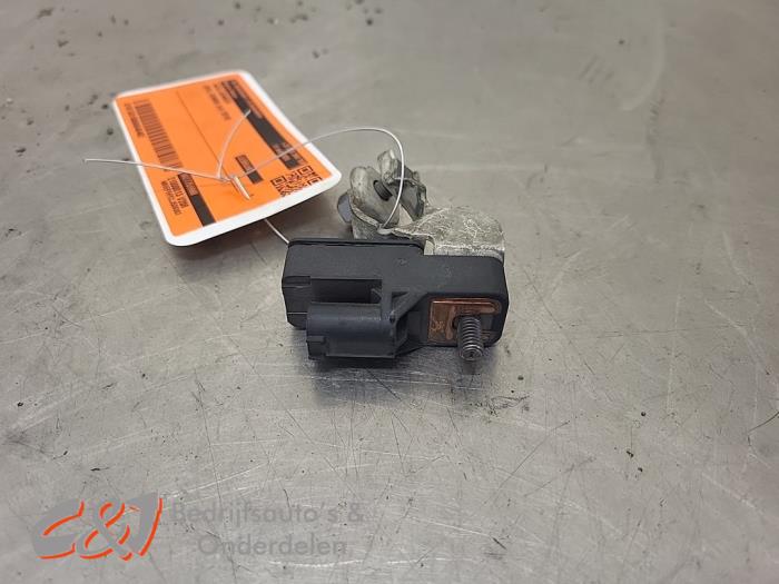 Gebrauchte Batteriesensor Opel Combo Cargo 1.5 CDTI 75 Preis € 36,75 Margenregelung angeboten von C&J Bedrijfsauto's & Onderdelen