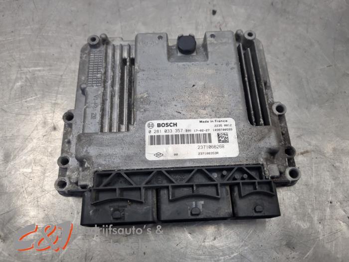 Used Engine management computer Nissan NV 300 1.6 dCi 125 Price € 131,25 Margin scheme offered by C&J Bedrijfsauto's & Onderdelen