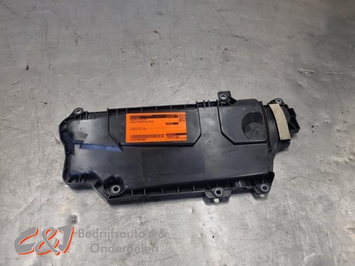 Gebrauchte Abdeckblech Motor Renault Master III (MA/MB/MC/MD/MH/MF/MG/MH) 2.3 dCi 16V Preis € 15,75 Margenregelung angeboten von C&J Bedrijfsauto's & Onderdelen