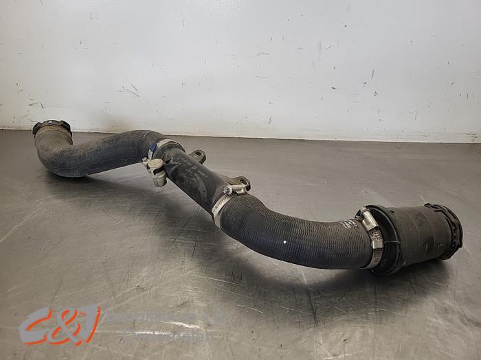 Usagé Tuyau intercooler Mercedes Vito (447.6) 1.6 111 CDI 16V Prix € 22,05 Règlement à la marge proposé par C&J Bedrijfsauto's & Onderdelen