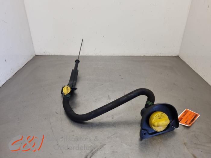 Gebrauchte Ölmessstab Opel Movano 2.3 CDTi 16V FWD Preis € 10,50 Margenregelung angeboten von C&J Bedrijfsauto's & Onderdelen