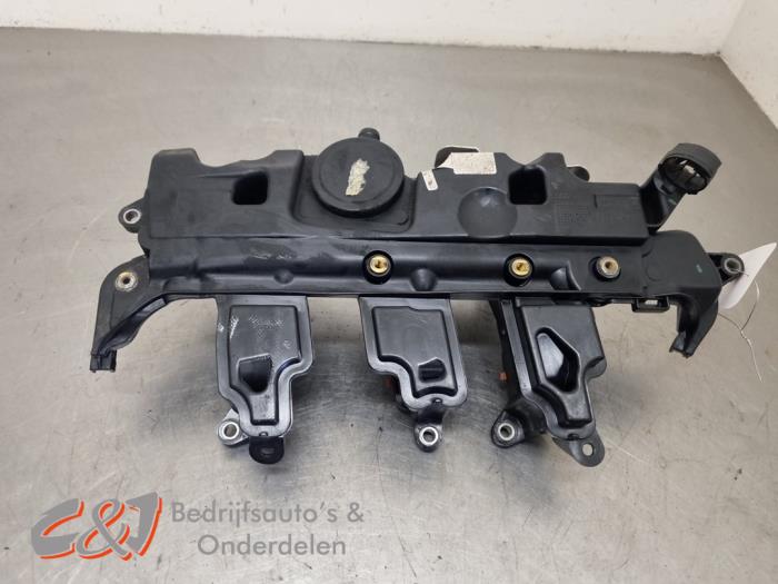 Usagé Ventilation carter Opel Movano 2.3 CDTi 16V FWD Prix € 42,00 Règlement à la marge proposé par C&J Bedrijfsauto's & Onderdelen