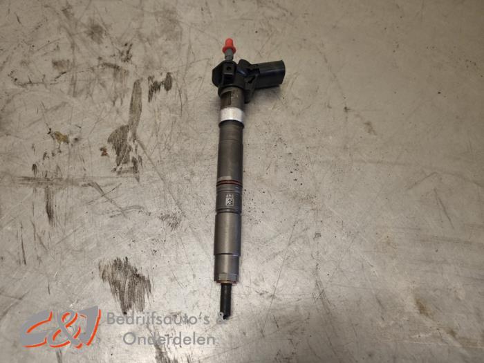 Usagé Injecteurs Volkswagen Transporter T5 2.0 TDI DRF Prix € 84,00 Règlement à la marge proposé par C&J Bedrijfsauto's & Onderdelen