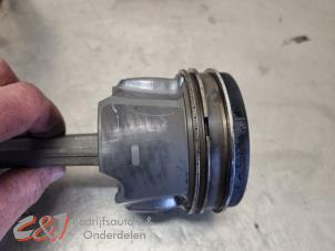Kolben van een Toyota ProAce 2.0 D-4D 140 16V 2024
