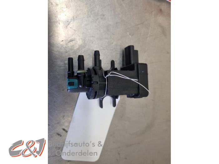 Usagé Régulateur pression turbo Toyota ProAce 2.0 D-4D 140 16V Prix € 21,00 Règlement à la marge proposé par C&J Bedrijfsauto's & Onderdelen