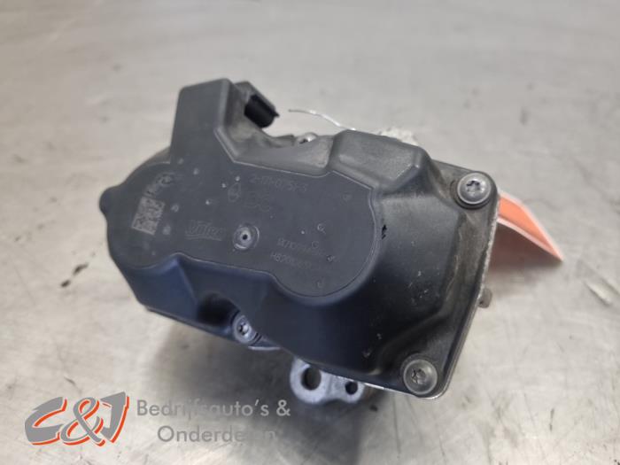 Gebrauchte AGR Ventil Renault Trafic (1FL/2FL/3FL/4FL) 1.6 dCi 145 Twin Turbo Preis € 36,75 Margenregelung angeboten von C&J Bedrijfsauto's & Onderdelen
