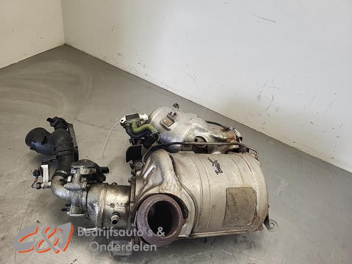 Gebrauchte Rußfilter Renault Trafic (1FL/2FL/3FL/4FL) 2.0 dCi 16V 145 Preis € 787,50 Margenregelung angeboten von C&J Bedrijfsauto's & Onderdelen
