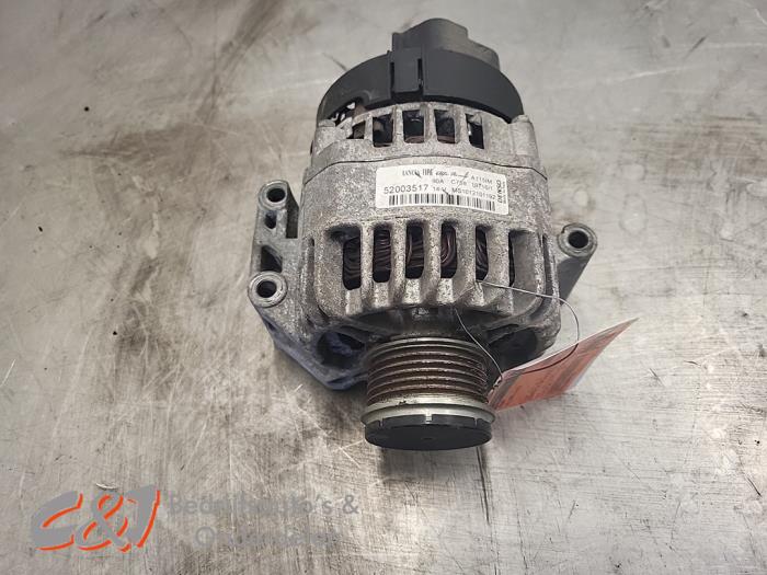 Usagé Dynamo Opel Combo 1.3 CDTI 16V ecoFlex Prix € 15,75 Règlement à la marge proposé par C&J Bedrijfsauto's & Onderdelen