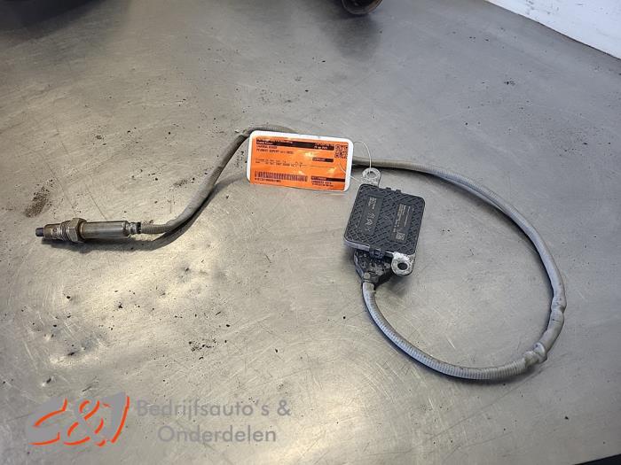 Usados Sonda Lambda Peugeot Expert (V1/VA/VB/VE/VF/VT/VY) 2.0 Blue HDi 180 16V Precio € 73,50 Norma de margen ofrecido por C&J Bedrijfsauto's & Onderdelen