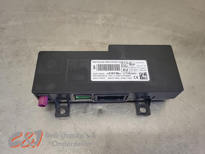 Begagnade Bluetooth-modul Peugeot Expert (V1/VA/VB/VE/VF/VT/VY) 2.0 Blue HDi 120 16V Pris € 21,00 Marginaltabell erbjuds av C&J Bedrijfsauto's & Onderdelen