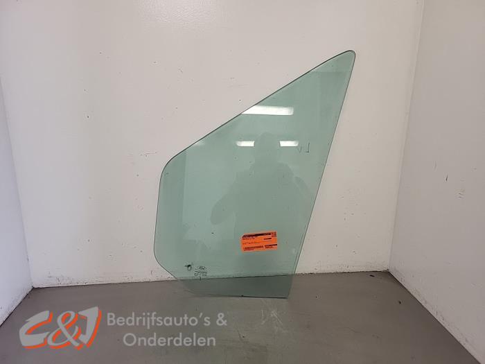 Usados Ventanilla triangular izquierda delante Ford Transit 2.0 TDCi 16V Eco Blue 170 RWD Precio € 47,25 Norma de margen ofrecido por C&J Bedrijfsauto's & Onderdelen