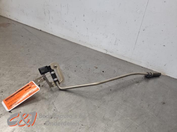 Begagnade Partikelfiltersensor Ford Transit Custom 2.2 TDCi 16V Pris € 21,00 Marginaltabell erbjuds av C&J Bedrijfsauto's & Onderdelen