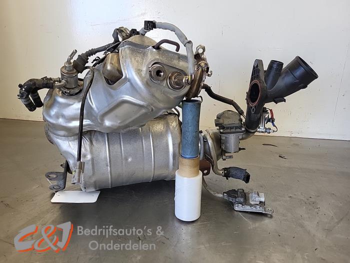 Gebrauchte Rußfilter Renault Trafic (1FL/2FL/3FL/4FL) 2.0 dCi 16V 130 Preis € 1.128,75 Margenregelung angeboten von C&J Bedrijfsauto's & Onderdelen