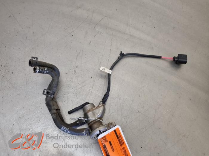 Usados Inyector Adblue MAN TGE 2.0 TDI RWD Precio € 68,25 Norma de margen ofrecido por C&J Bedrijfsauto's & Onderdelen