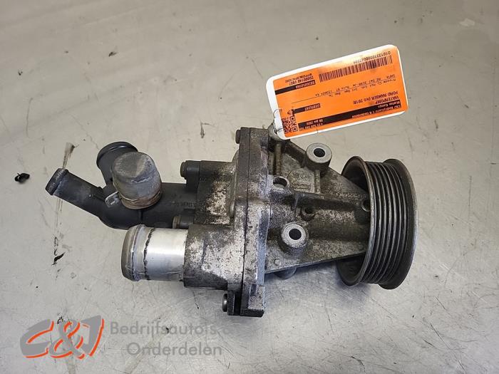 Usagé Pompe à eau Ford Ranger 3.2 TDCI 20V 4x4 Prix € 47,25 Règlement à la marge proposé par C&J Bedrijfsauto's & Onderdelen