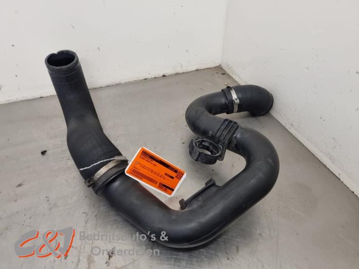 Gebrauchte Intercooler Rohr Peugeot Boxer (U9) 2.2 Blue HDi 140 Preis € 68,25 Margenregelung angeboten von C&J Bedrijfsauto's & Onderdelen