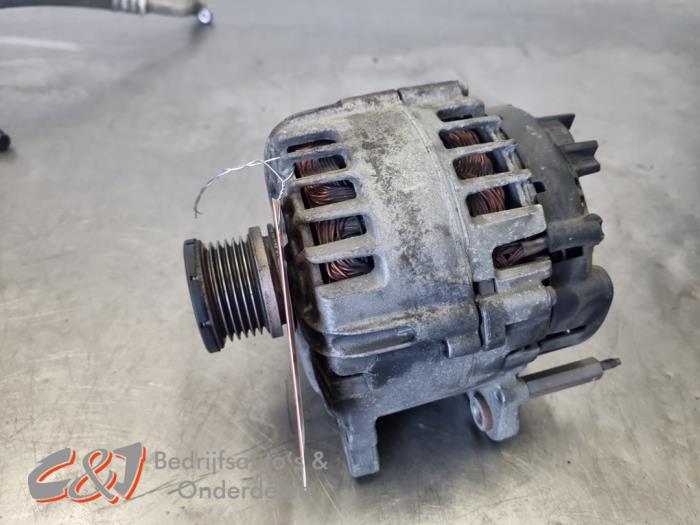 Used Dynamo Volkswagen Crafter 2.0 TDI 16V Price € 29,40 Margin scheme offered by C&J Bedrijfsauto's & Onderdelen