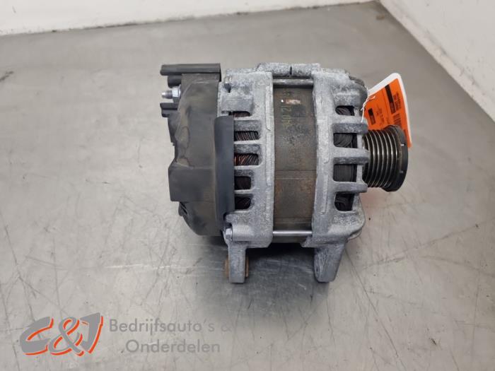 Usagé Dynamo Renault Trafic (1FL/2FL/3FL/4FL) 2.0 dCi 16V 120 Prix € 52,50 Règlement à la marge proposé par C&J Bedrijfsauto's & Onderdelen