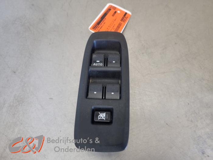 Usados Interruptor de ventanilla eléctrica Ford Ranger 2.0 EcoBlue 16V 4x4 Precio € 73,50 Norma de margen ofrecido por C&J Bedrijfsauto's & Onderdelen