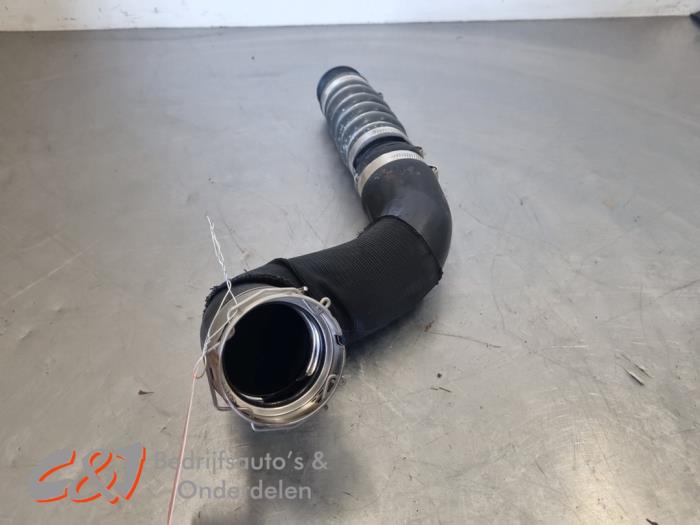 Gebrauchte Intercooler Schlauch Ford Ranger 2.0 EcoBlue 16V 4x4 Preis € 63,00 Margenregelung angeboten von C&J Bedrijfsauto's & Onderdelen