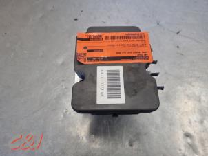 ABS Pumpe van een Ford Transit Custom 2.0 TDCi 16V Eco Blue 130 2020