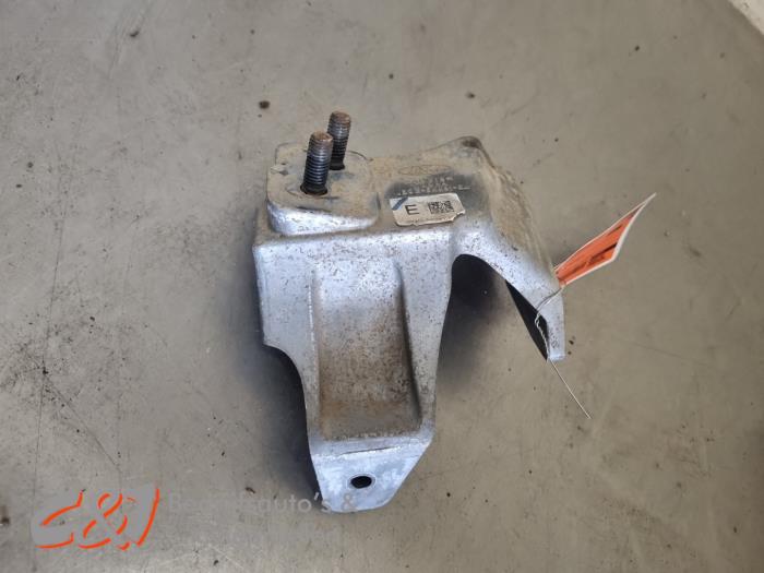Used Engine mount Ford Ranger 2.0 EcoBlue 16V 4x4 Price € 26,25 Margin scheme offered by C&J Bedrijfsauto's & Onderdelen