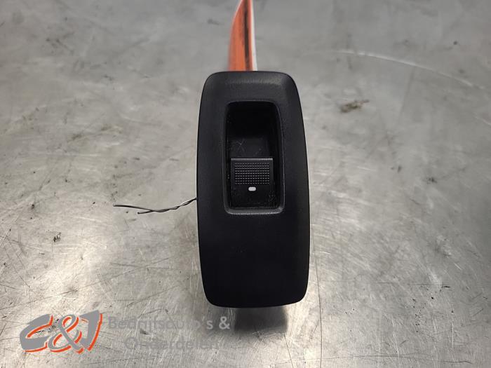 Usados Interruptor de ventanilla eléctrica Ford Ranger 2.0 EcoBlue 16V 4x4 Precio € 21,00 Norma de margen ofrecido por C&J Bedrijfsauto's & Onderdelen